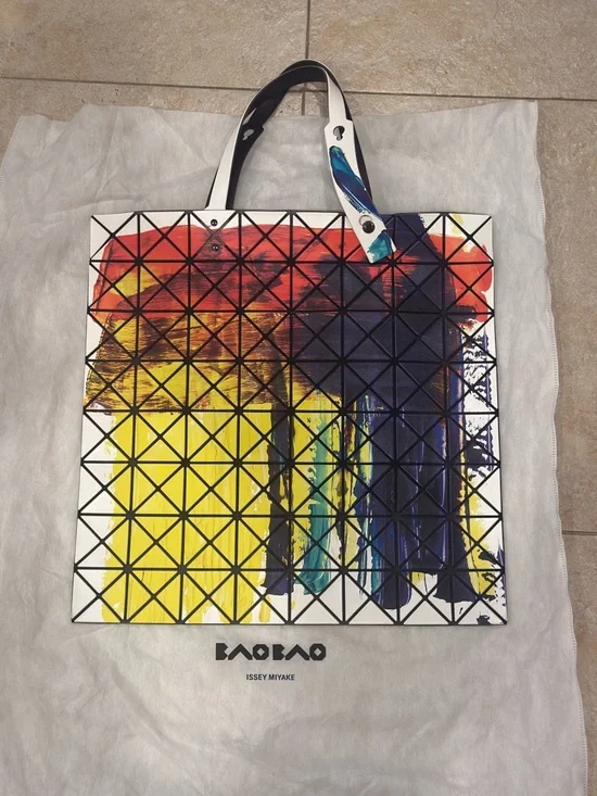 BAO BAO Issey Miyake - Soul Prism Tote - NWT - Picture 2 of 14